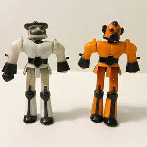 Vintage 1977 Ahi  Star Fleet Defender Actions Figures Diecast Toys Missing Fists